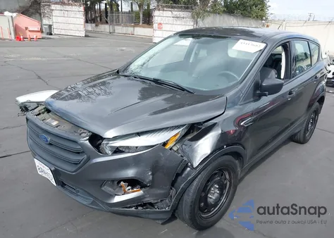 2017 Ford Escape S z USA, uszkodzony, nr VIN 1FMCU0F75HUD12496